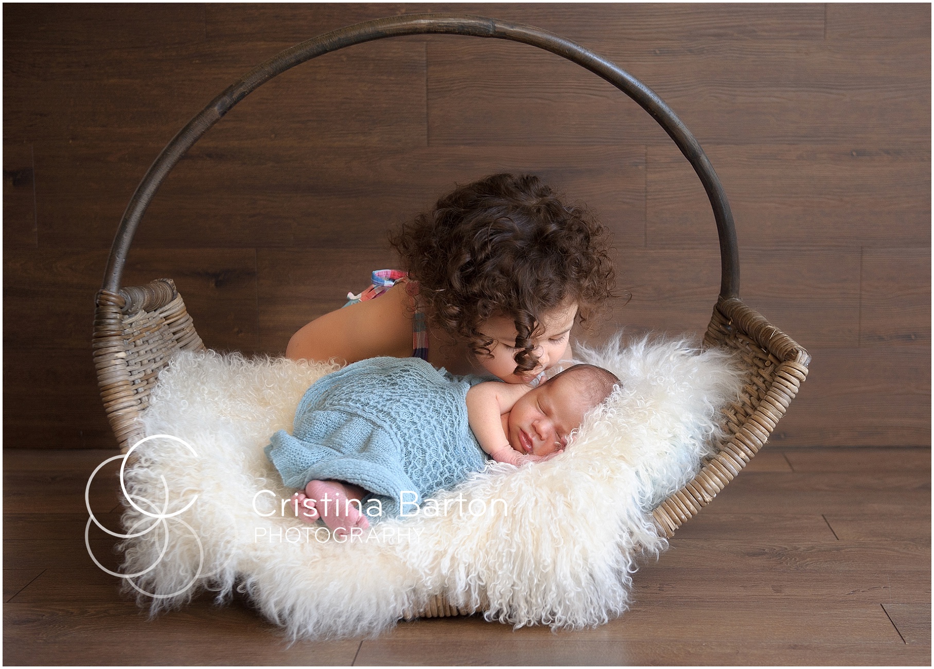 Luxury newborn photography in London, Hampshire and Surrey