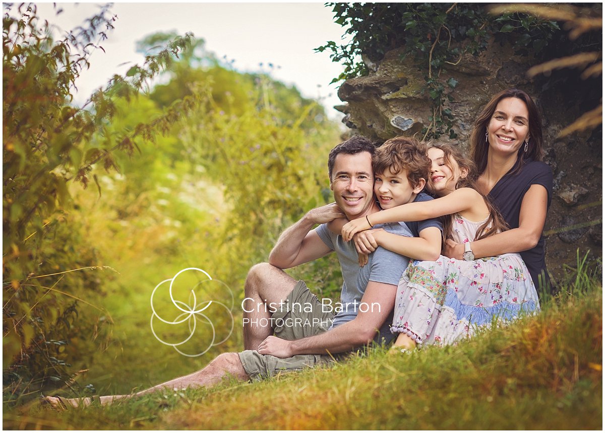 Natural Family Photoshoot at Silchester Roman Walls Family photographer Guildford