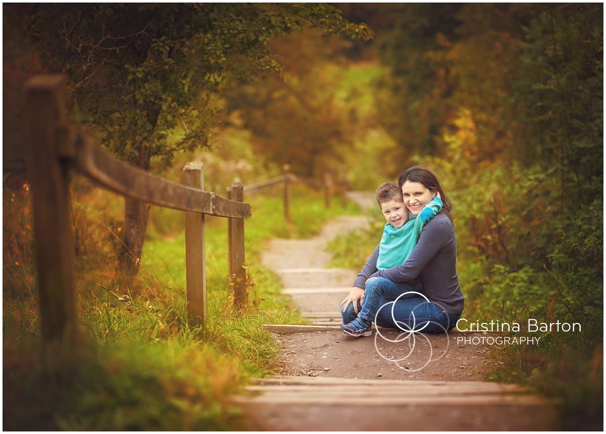 autumn family photoshoot winchester