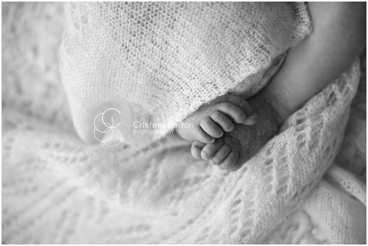 The Alternative Newborn Photography FAQ <br />Newborn Portraits in Hampshire newborn baby photographer