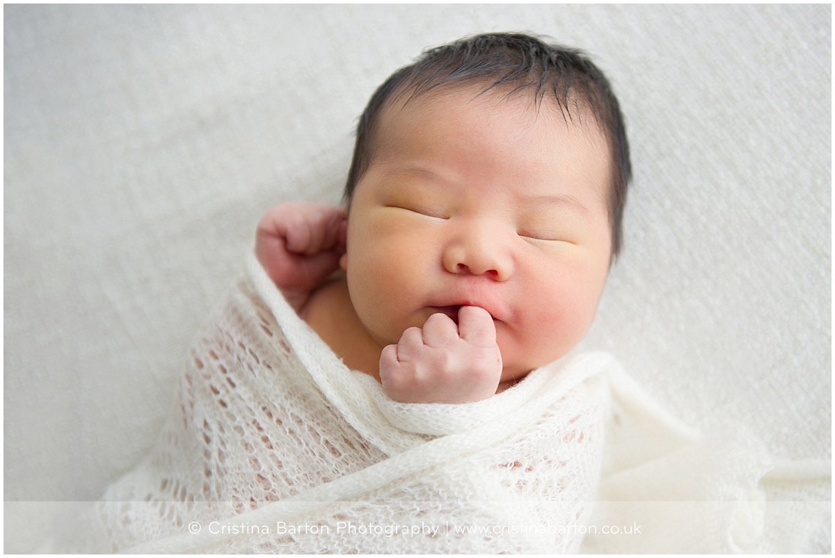 newborn photography basingstoke