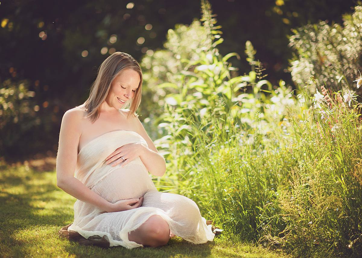 Family-Photography-Basingstoke-Winchester_0558 maternity portraits
