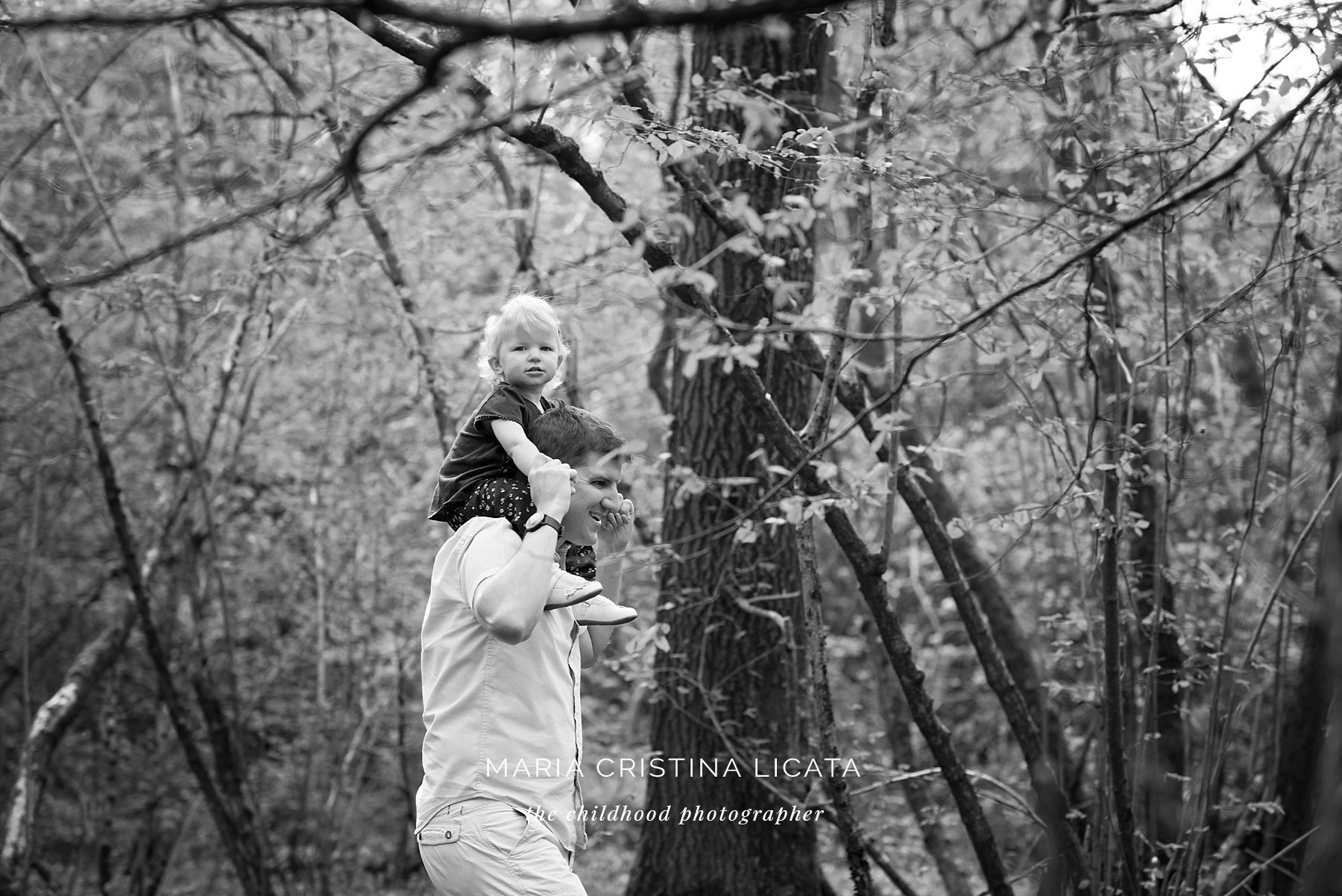 Family spring portraits <br />in the bluebells near Winchester spring family portraits winchester