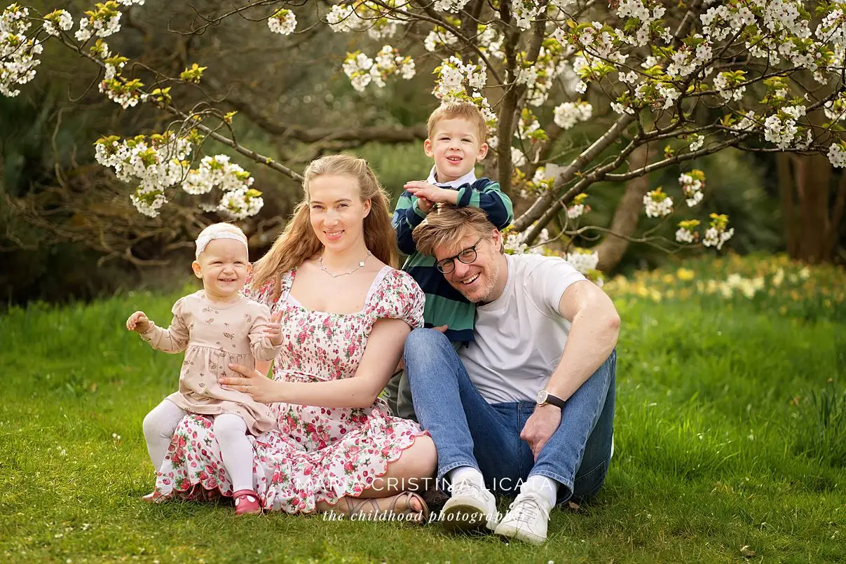 Spring_Family_Photography_Kew_Gardens_0213 Spring family photoshoot in London