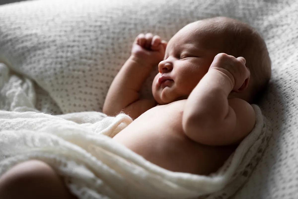 newborn photographer richmond surrey