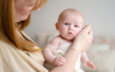 Newborn Photography in Hampshire, Berkshire & London Mother and Baby Newborn Photoshoot in Basingstoke