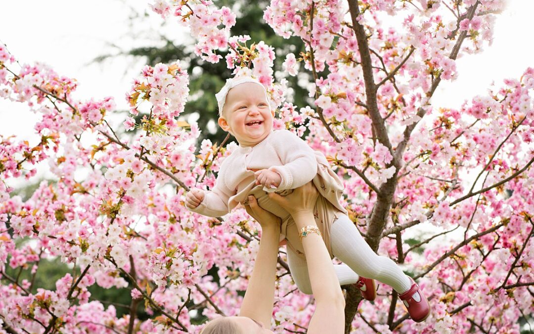 Spring Family Photos – A Guide to Your Spring Family Photoshoot