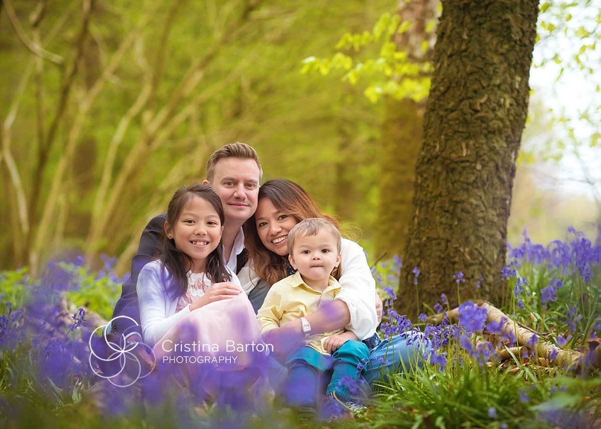 bluebells family photographer Basingstoke