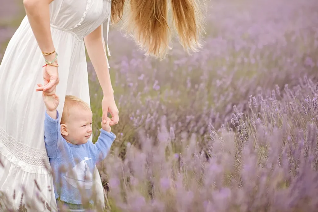 best_family_photoshoot_locations_0000_webp hitchin lavender photoshoot