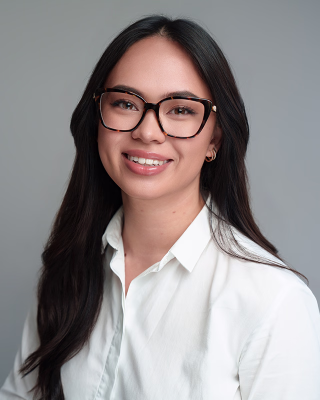 corporate headshot studio young professional woman